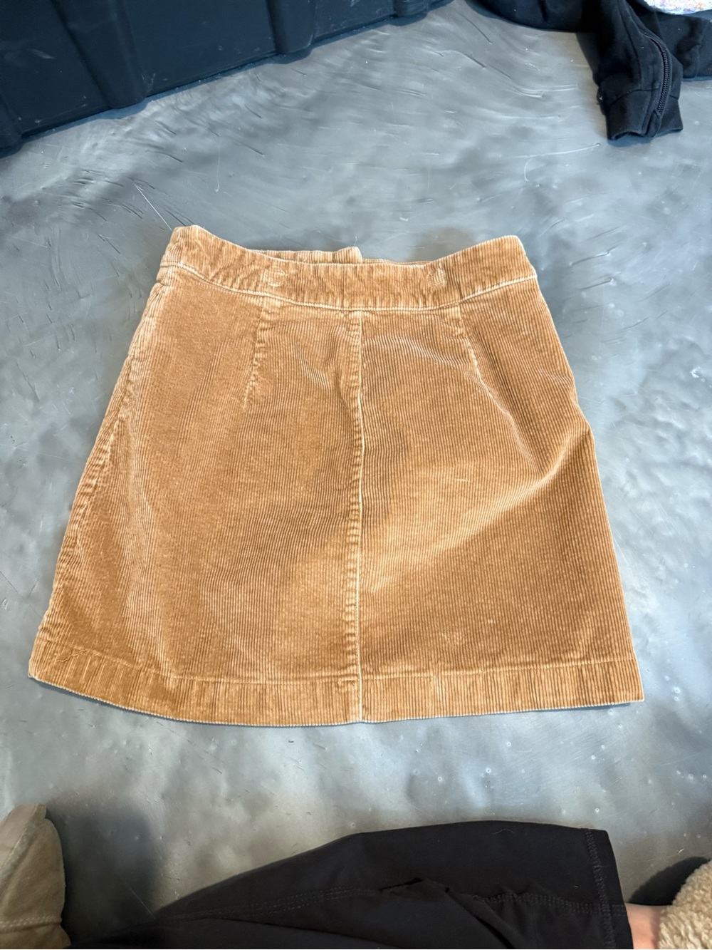 Wilfred Suede-Look Button-Front Mini Skirt in Brown - Picture 3 of 4